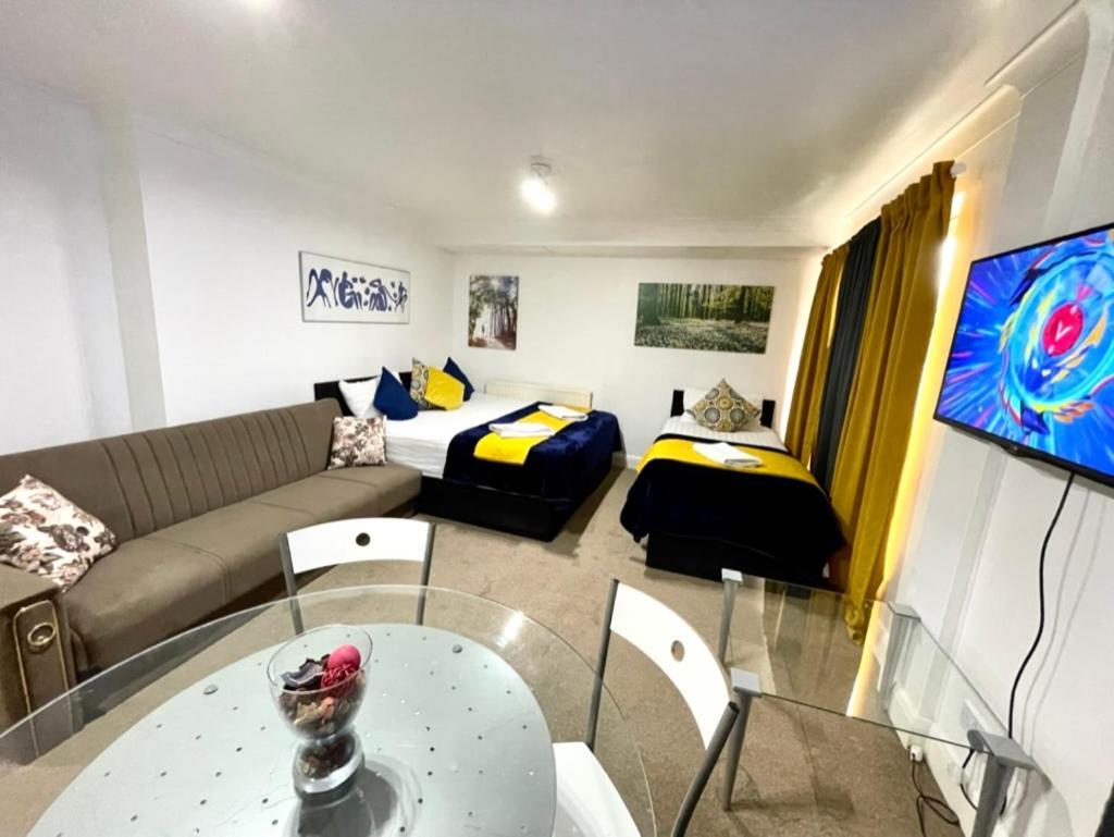 2 Bedrooms Modern Central London Apartment, Full Kitchen, 5 Minutes Tube Station Экстерьер фото