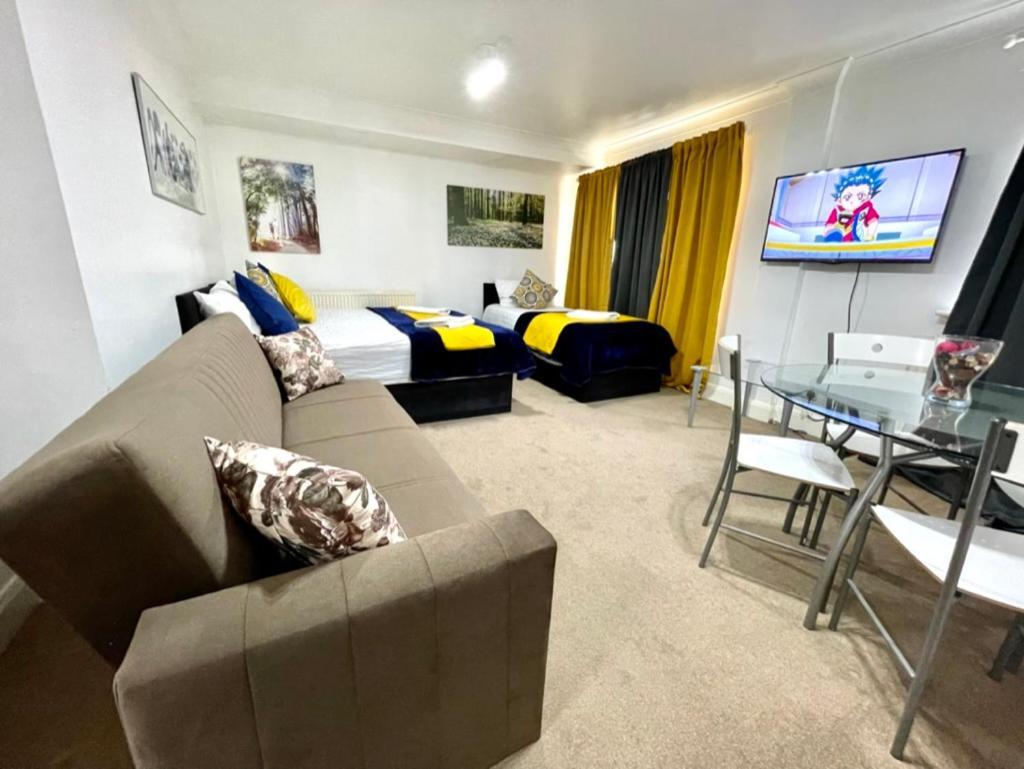 2 Bedrooms Modern Central London Apartment, Full Kitchen, 5 Minutes Tube Station Экстерьер фото