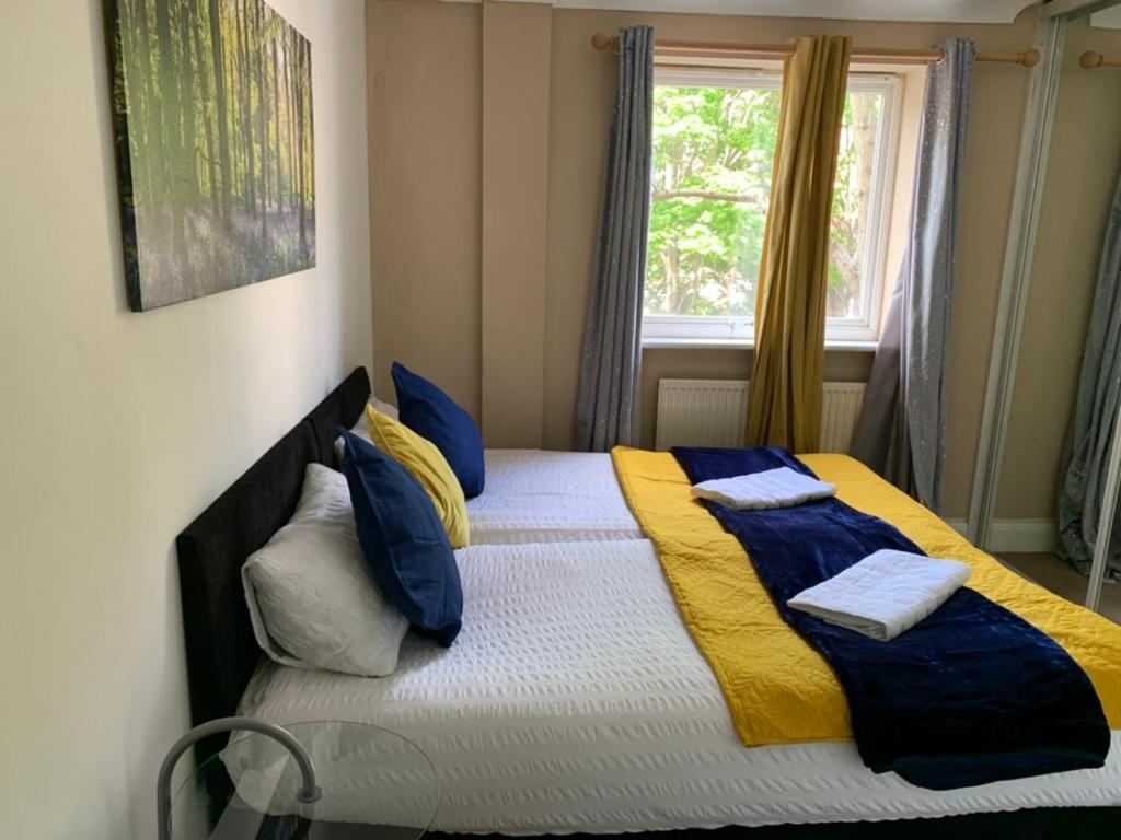 2 Bedrooms Modern Central London Apartment, Full Kitchen, 5 Minutes Tube Station Экстерьер фото